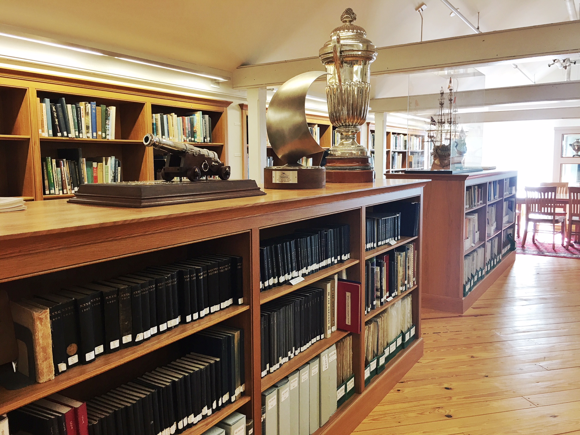IYRS Maritime Library